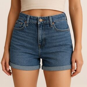 Old Navy Shorts Denim jeans rolled cuffs size 2 stretch